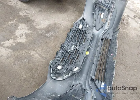 2019 Ford Edge Titanium z USA, uszkodzony, nr VIN 2FMPK4K93KBB30797